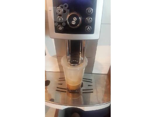 Καφετιέρα εσπρέσο DeLonghi Ecam 23210